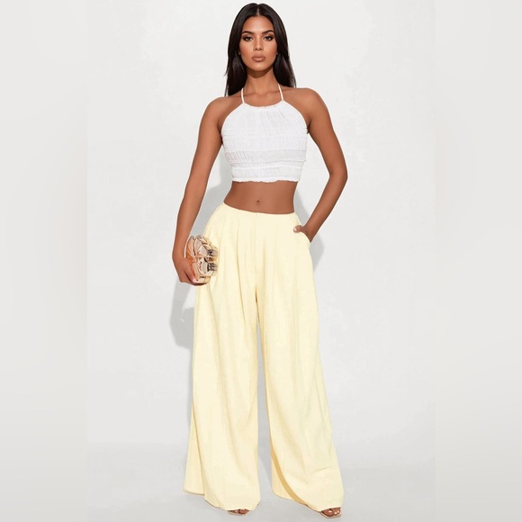 NWT Fashion Nova butter yellow wide leg trousers - Picture 3 of 7